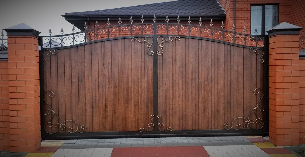 Купить простые ворота для дома: советы по выбору, установке и уходу в Горно-Алтайске от 32666 руб | ВоротМастер-Грн
